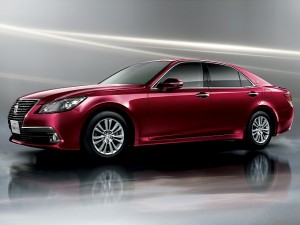 2013-toyota-crown