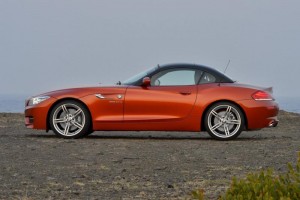 2014-BMW-Z4-Roadster-Side