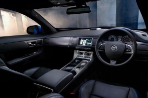 2014-Jaguar-XFR-S-Interior