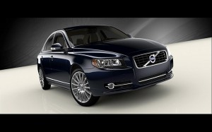 2011-Volvo-S80-Sedan