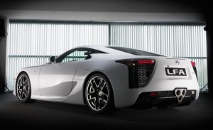 2012-Lexus-LFA-side