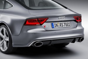 2013-Audi-RS7-Sportback-Rear