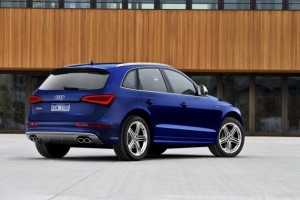 Audi-SQ5-TSI-Rear