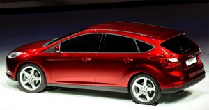 2012-Ford-Focus-Side