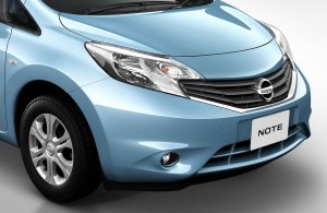 2013-Nissan-Note-Hatchback-Front