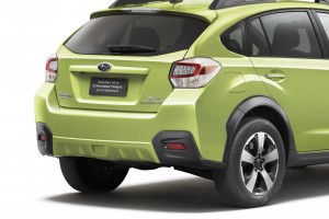 2014-Subaru-XV-Crosstrek-Hybrid-Rear