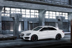 2014-Benz-CLA-45-AMG-Side