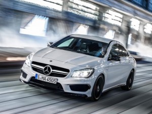 2014-Mercedes-Benz-CLA-45-AMG 