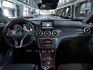 2014-Mercedes-Benz-CLA-45-AMG-Interior