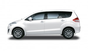 ด้านข้าง Suzuki Ertiga 2013