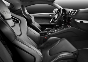 2014-Audi-TT-Interior