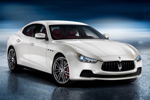 2014-Maserati-Ghibli 