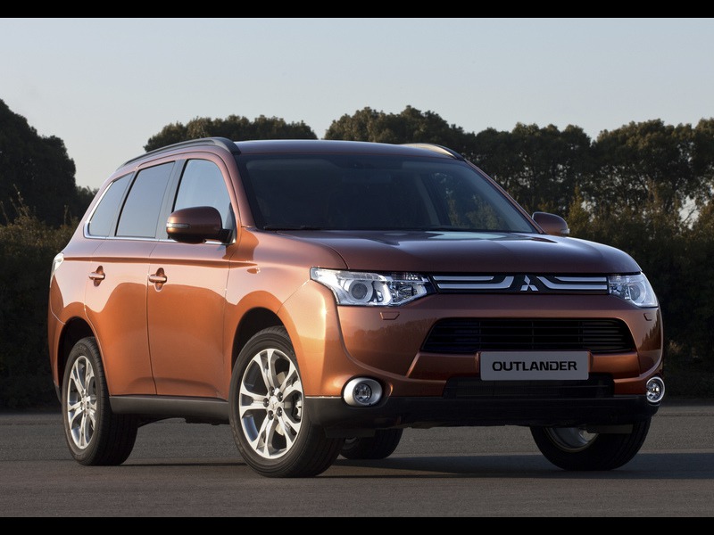 จำหน่ายแล้ว! Mitsubishi Outlander 2014 Thai Car Lover