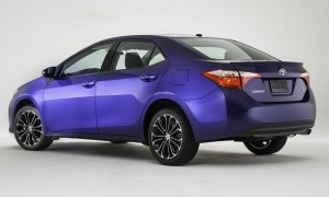 Toyota Corolla 2014 - Side