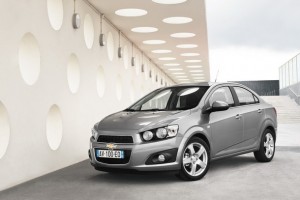 Chevrolet Aveo - Side