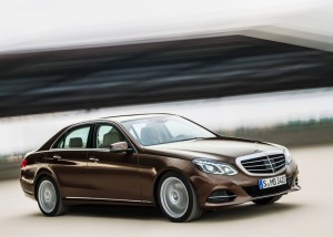 ด้านข้าง Mercedes Benz E-Class 2014