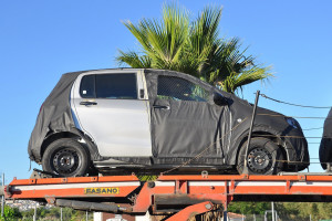 All New Suzuki Alto 2014 ด้านข้าง