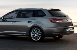 Seat Leon ST Estate 2014 - Side