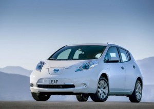 Nissan LEAF - Side