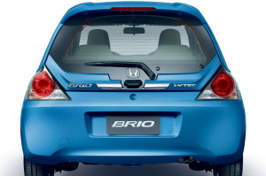 Honda Brio 2013 ด้านหลัง