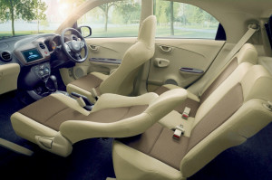 Honda Brio 2013 ภายใน