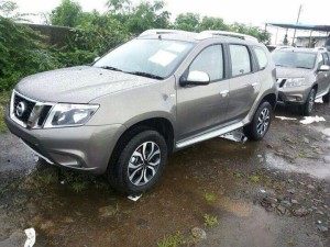 New Nissan Terrano - ด้านข้าง