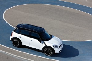 Mini  CountryMan - Side