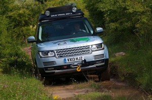 Range Rover Hybrid - Side