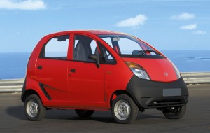 Tata Nano - Side