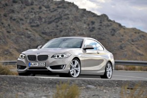 BMW 2-Series Coupe - Side