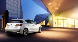  Lexus CT200h 2014