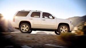 Chevrolet Tahoe - Side