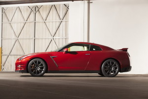  Nissan GT-R 2015