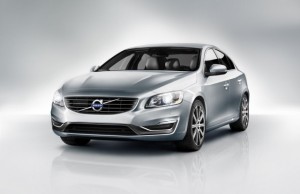 ด้านหน้า Volvo S60 2015