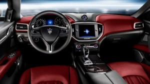 หรูหรา Maserati Ghibli 