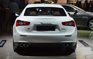 สวยงาม Maserati Ghibli 