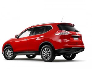 ด้านหลัง Nissan X-Trail n-tec grade