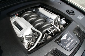 ตัวอย่างของเครื่องยนต์ V8 ที่ใช้ใน Bently