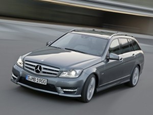 ภายนอก Mercedes-Benz-C-Class_Estate