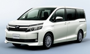 ดีไซน์ภายนอก All-New Toyota Voxy