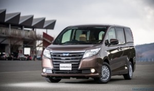 ดีไซน์ภายนอก All-New Toyota Noah 