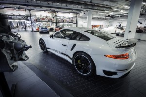 porsche 911 turbo s