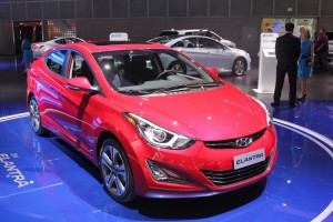 นี่คือ Hyundai Elantra Sport ที่เปิดตัวบ้านเราครับ