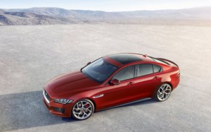 ภายนอก Jaguar XE 2016 