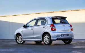 บั้นท้าย 2014 Toyota Etios Sport 