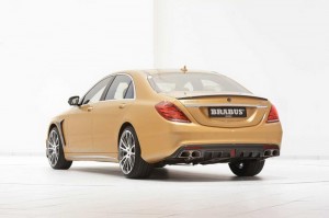 บั้นท้าย Mercedes-Benz S63 AMG