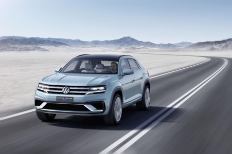 โฟล์คสวาเกน ครอส คูเป้ จีทีอี คอนเซพท์ (Volkswagen Cross Coupe GTE Concept) 