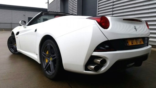 บั้นท้าย Ferrari California Replicas