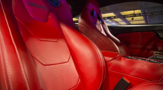 เบาะหนัง Recaro สีแดงสด