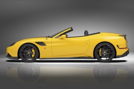 ด้านข้าง Ferrari California T by Novitec